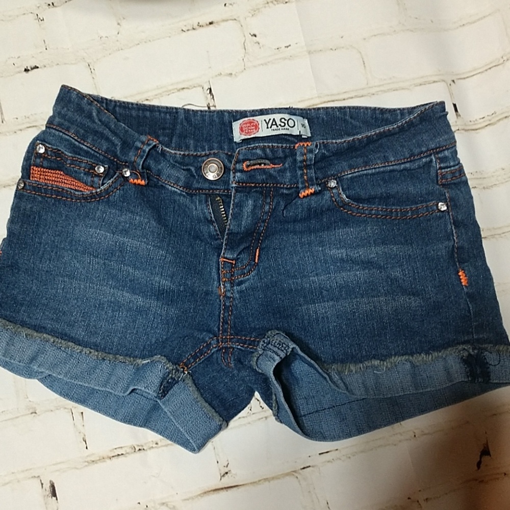 Yaso Brand Shorts